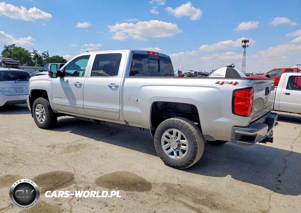2018 Chevrolet Silverado K2500 Heavy Duty Ltz VIN:1GC1KWEY8JF142322 - 2