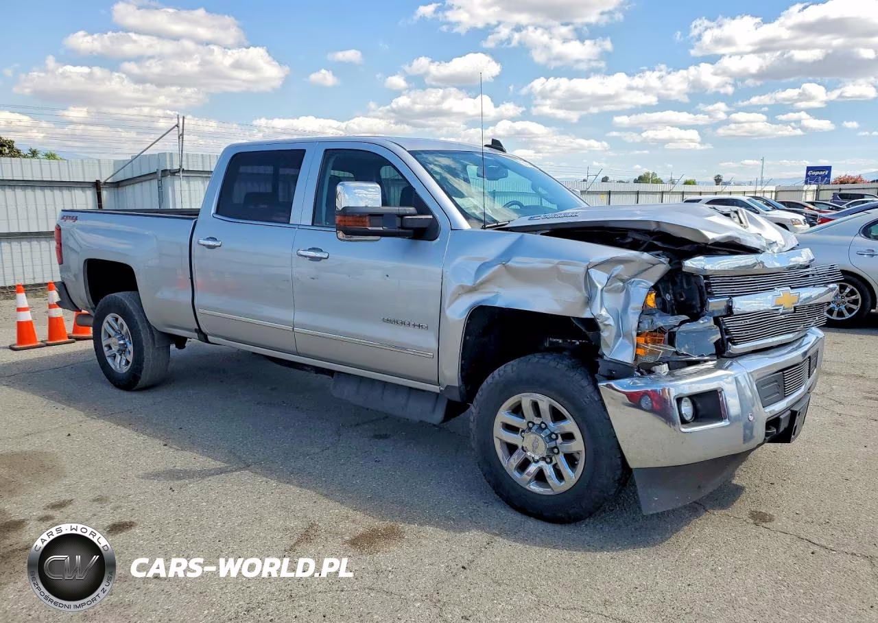 2018 Chevrolet Silverado K2500 Heavy Duty Ltz VIN:1GC1KWEY8JF142322 - 4