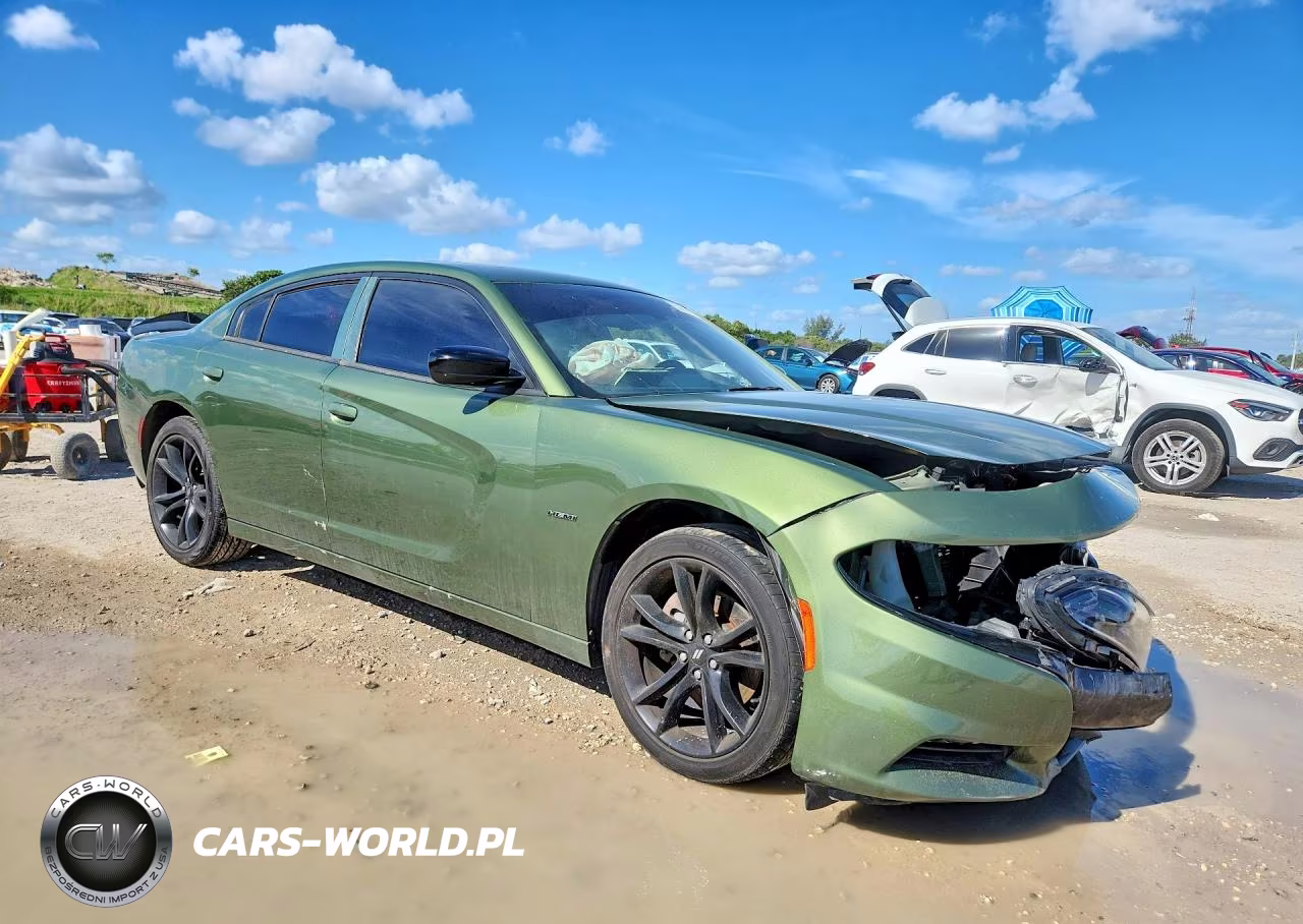 2018 Dodge Charger R VIN:2C3CDXCT0JH230154 - 4