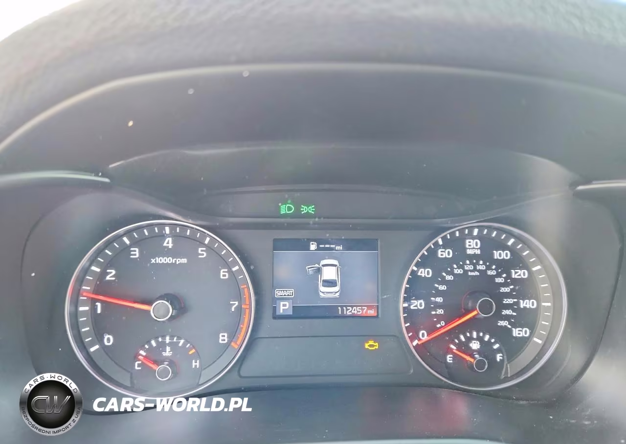 2019 Kia Forte Lxs VIN:3KPF24AD0KE075711 - 9