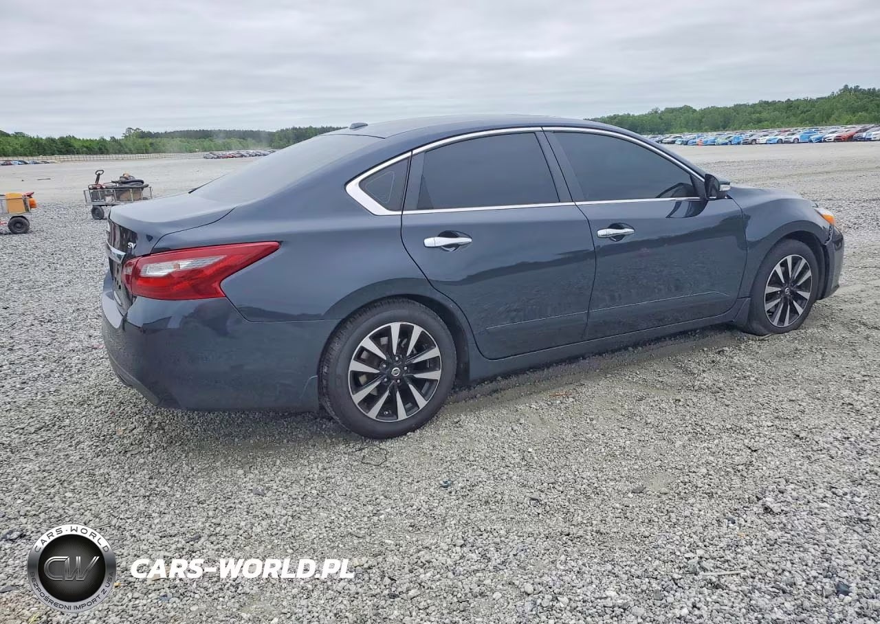 2018 Nissan Altima 2.5 Sv VIN:1N4AL3AP5JC228820 - 3
