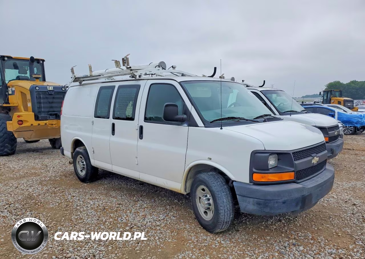 2013 Chevrolet Express G2500 VIN:1GCWGFCA4D1902860 - 4