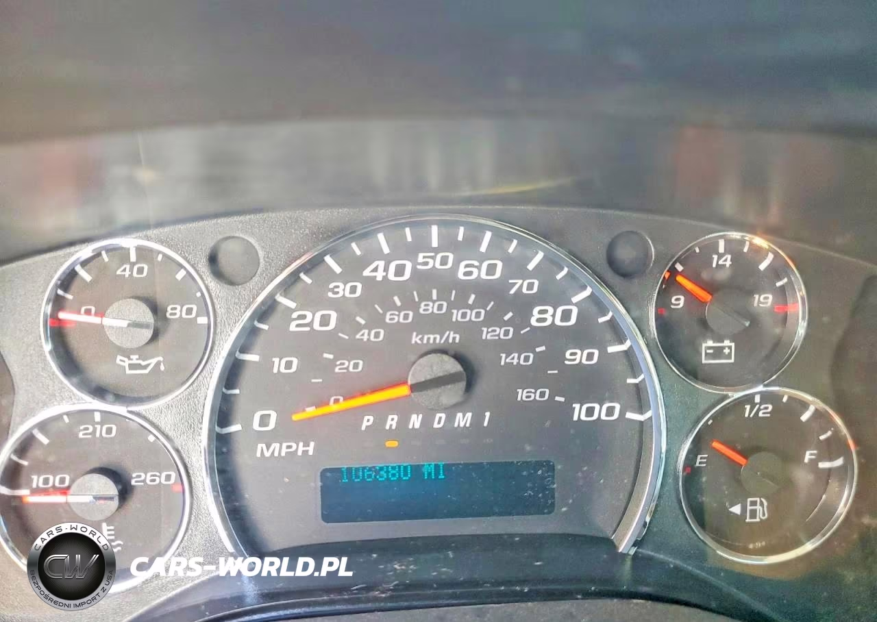 2013 Chevrolet Express G2500 VIN:1GCWGFCA4D1902860 - 9