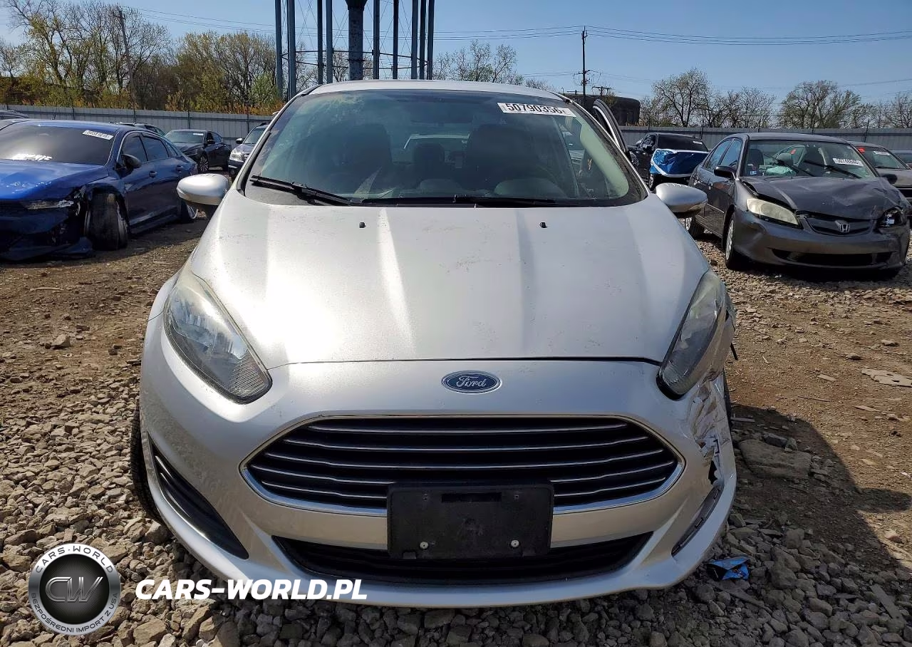 2015 Ford Fiesta Se VIN:3FADP4BJ5FM219932 - 5