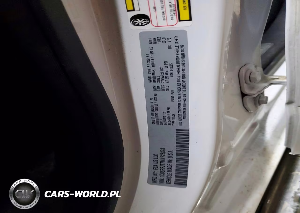 2021 Ram 1500 Laramie VIN:1C6SRFJT7MN728828 - 12