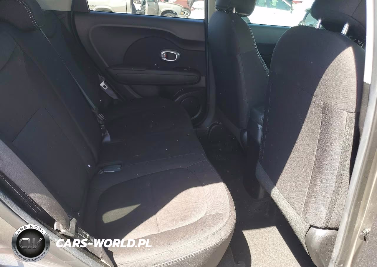 2018 Kia Soul Base VIN:KNDJN2A27J7525809 - 11