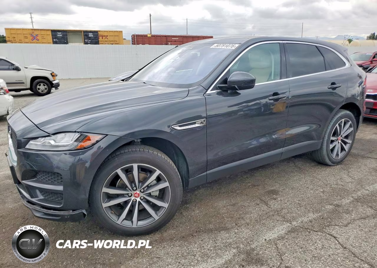 2017 Jaguar F-Pace Prestige