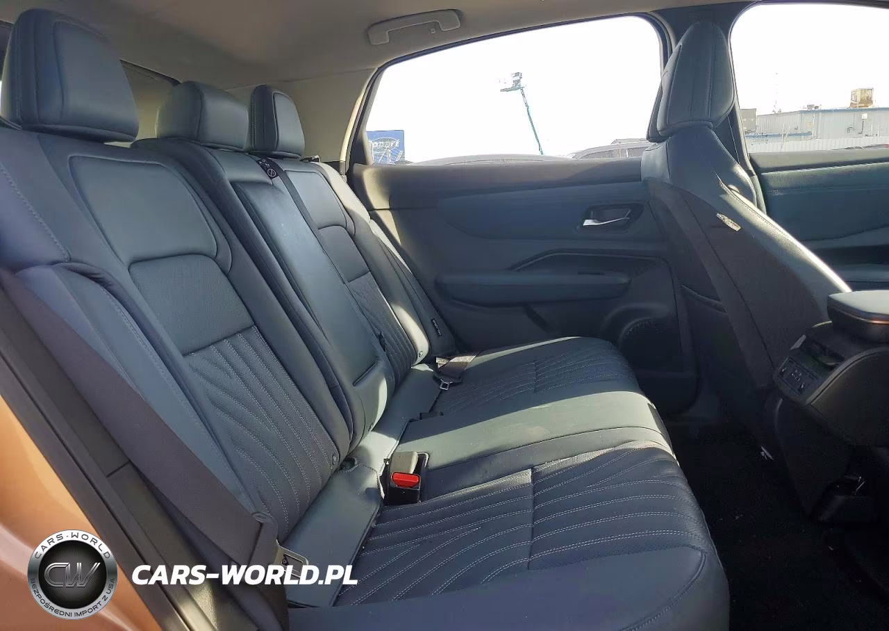 2024 Nissan Ariya Platinum + VIN:JN1DF0CD4RM730033 - 10