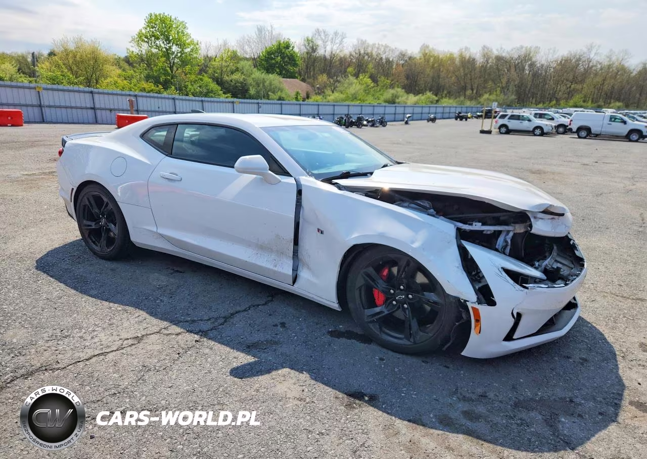 2021 Chevrolet Camaro Ls VIN:1G1FB1RX4M0118495 - 4