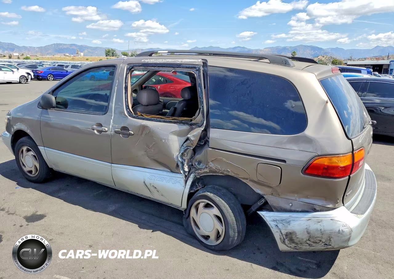 1998 Toyo Sienna VIN:4T3ZF13C8WU011432 - 2