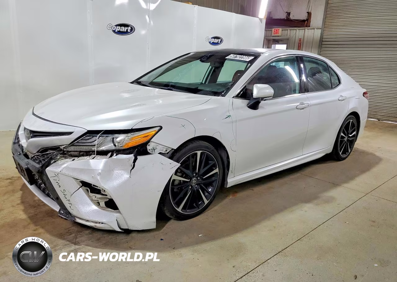 2020 Toyota Camry Xse