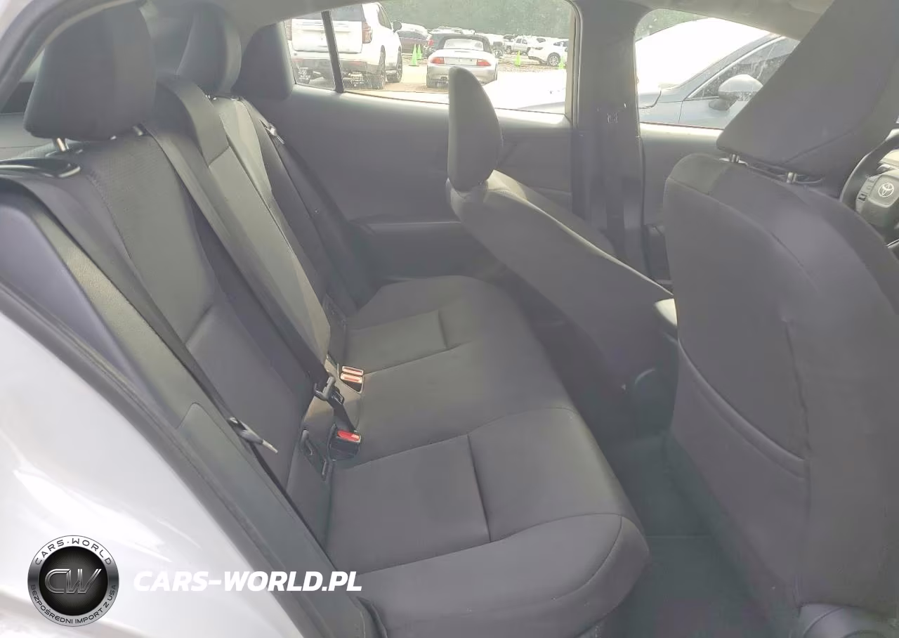 2025 Toyota Prius Le VIN:JTDACAAU4S3063929 - 10
