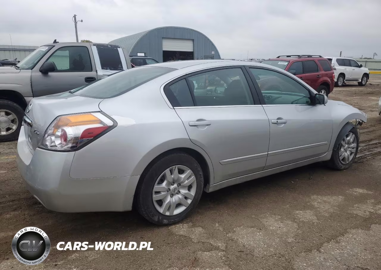 2011 Nissan Altima Base VIN:1N4AL2AP1BC101803 - 3