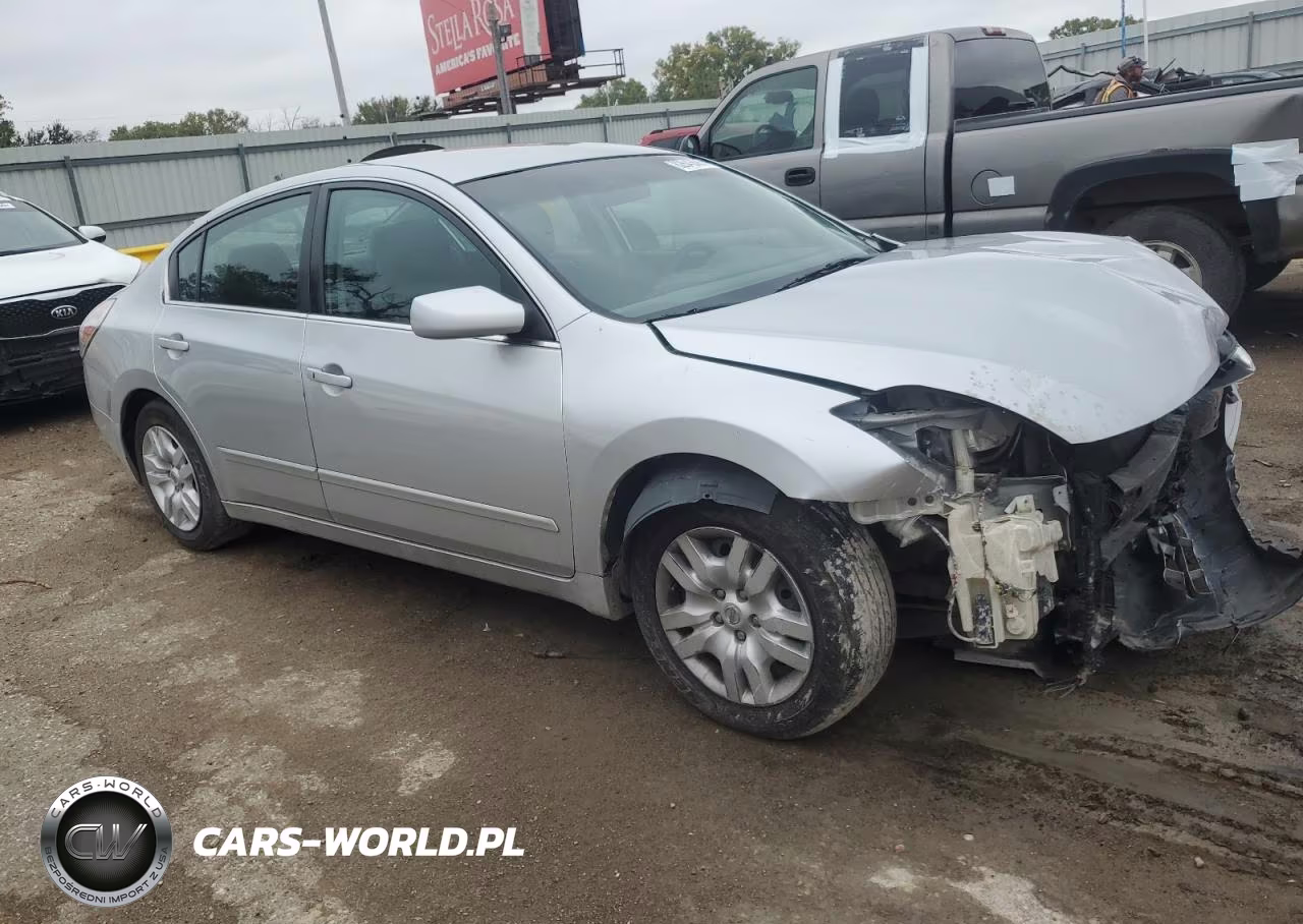 2011 Nissan Altima Base VIN:1N4AL2AP1BC101803 - 4