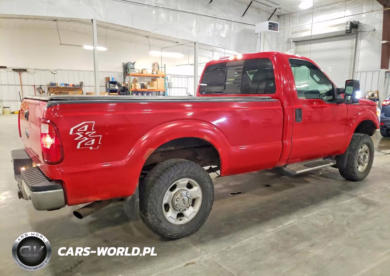 2012 Ford F250 Super Duty VIN:1FTBF2B62CEA80316 - 3