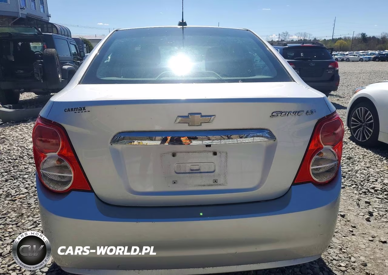 2015 Chevrolet Sonic Lt VIN:1G1JC5SH2F4163626 - 6