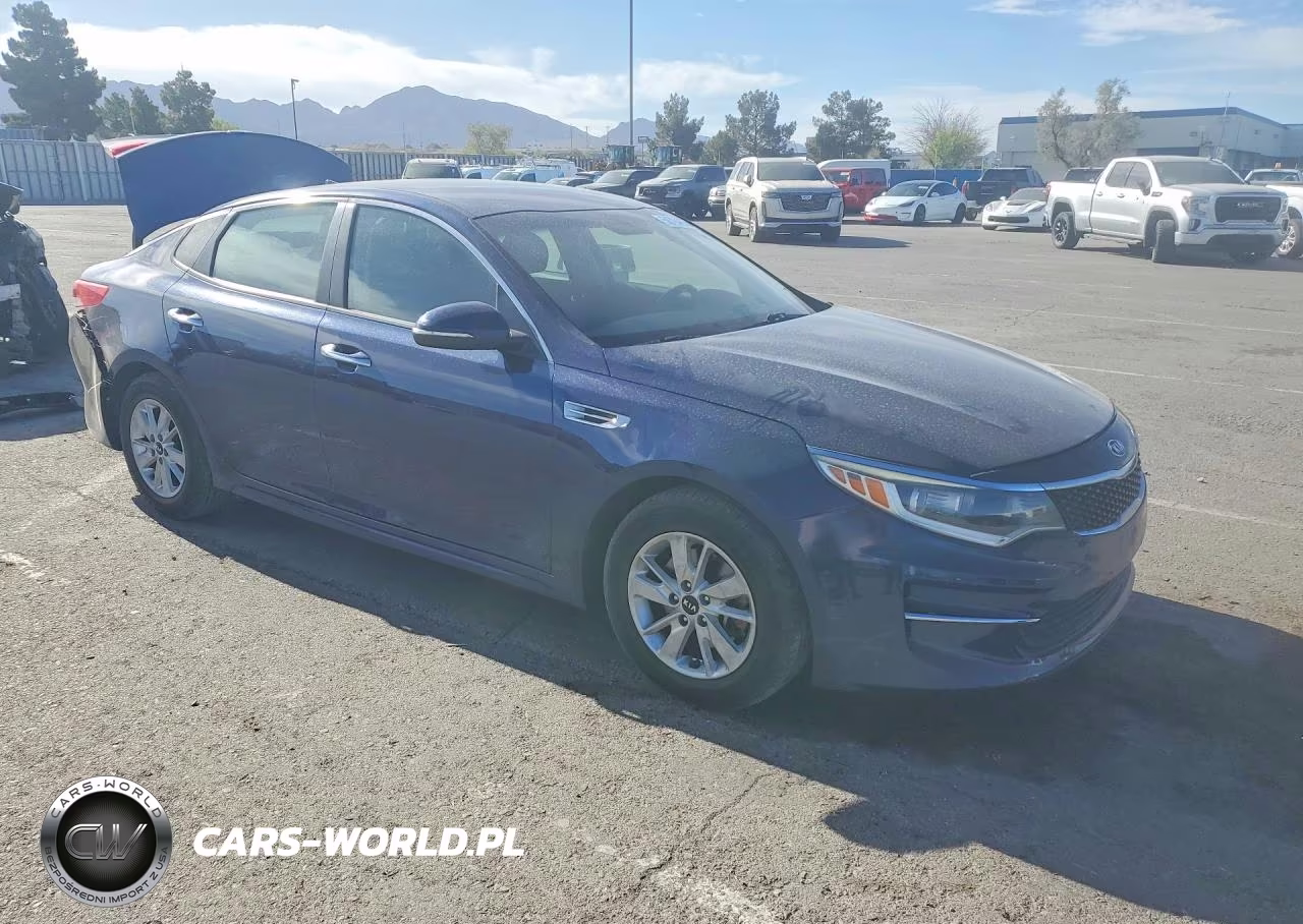 KIA OPTIMA LX VIN:5XXGT4L32JG184392 - 4