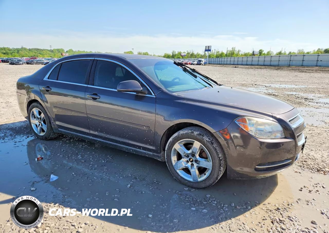 2010 Chevrolet Malibu 1Lt VIN:1G1ZC5EB7A4165049 - 4