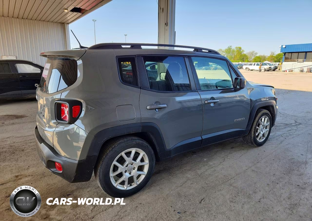 2019 Jeep Renegade Latitude VIN:ZACNJABB7KPK47484 - 3