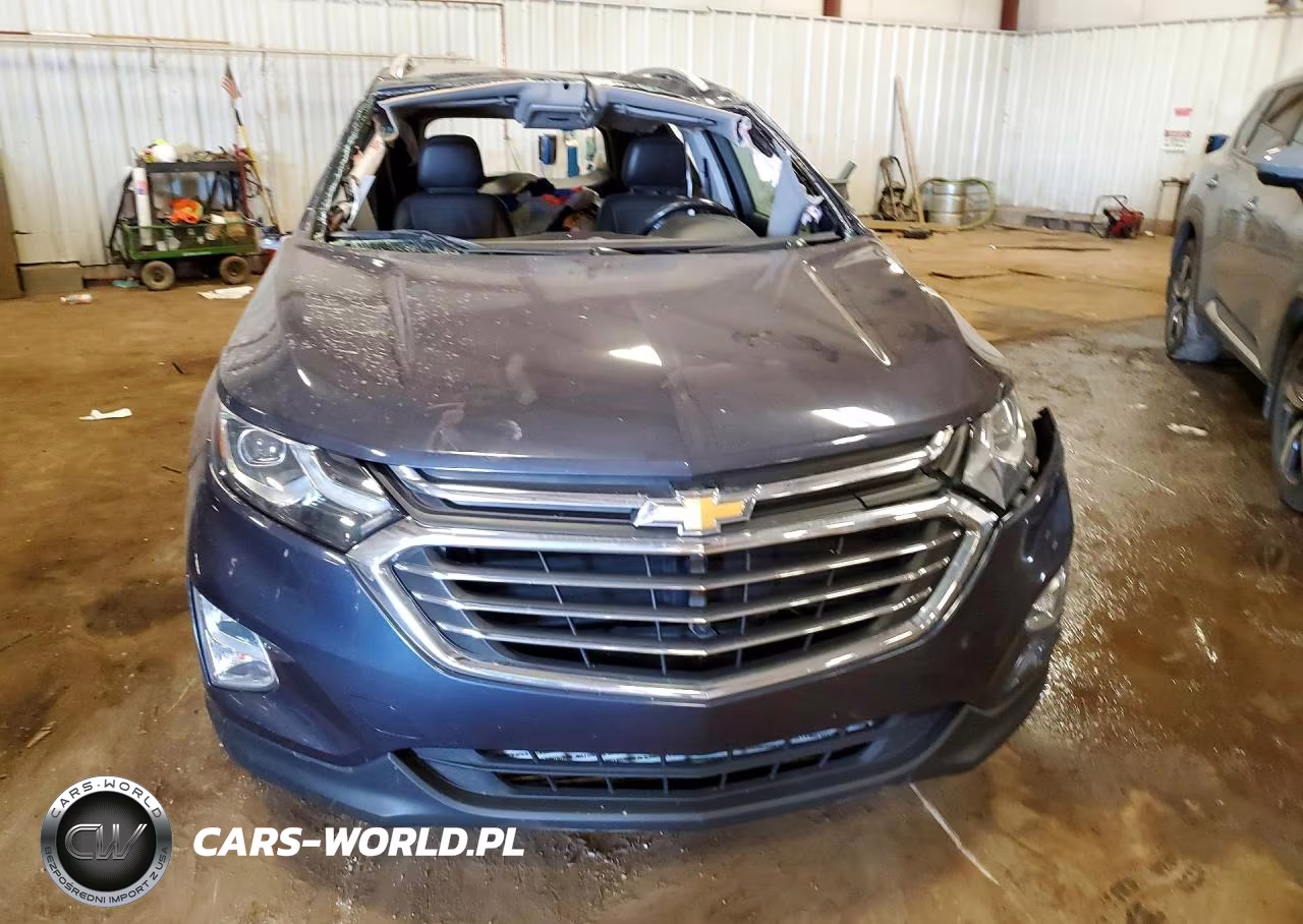 2018 Chevrolet Equinox Premier VIN:3GNAXVEV8JS562411 - 5
