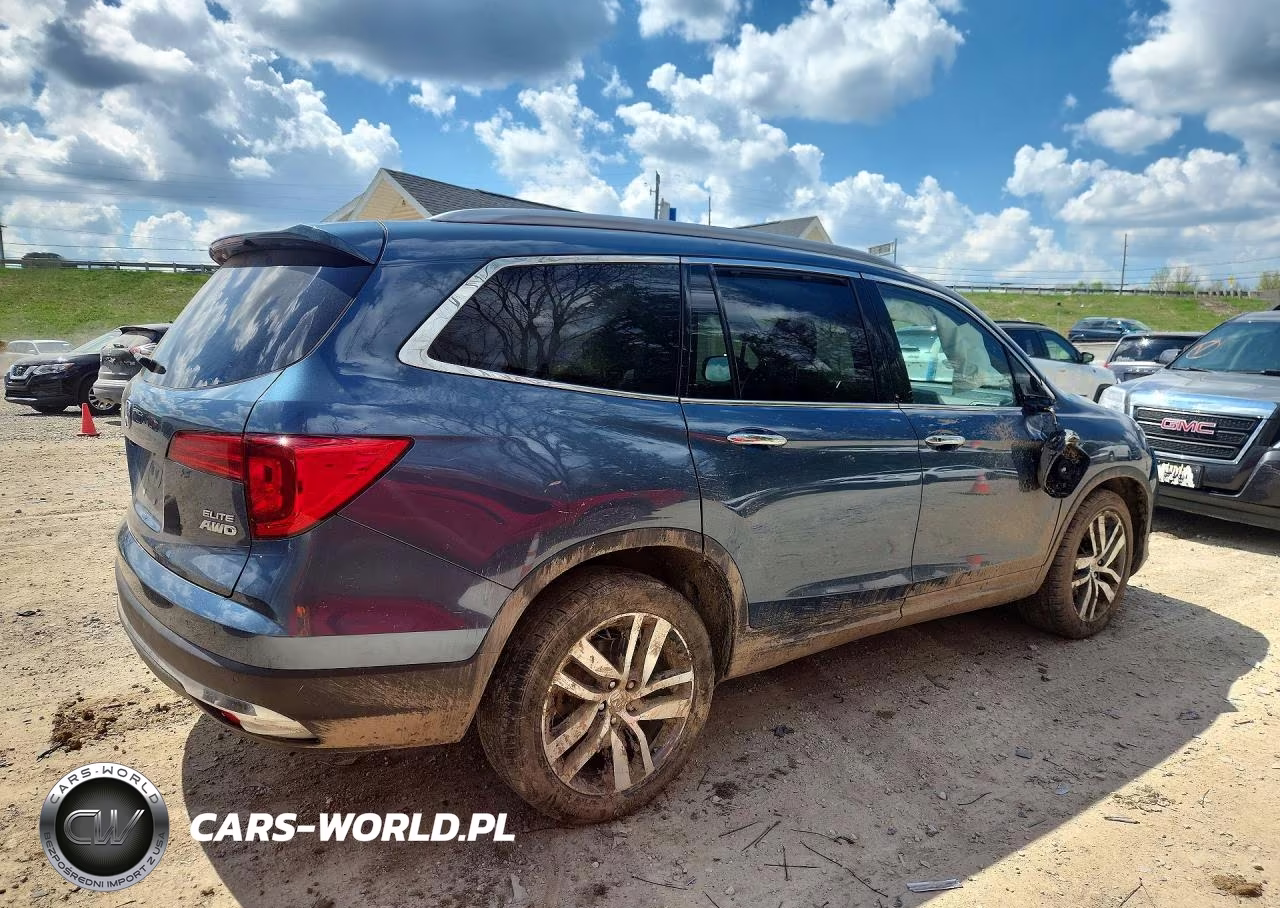 2017 Honda Pilot Elite VIN:5FNYF6H0XHB041290 - 3