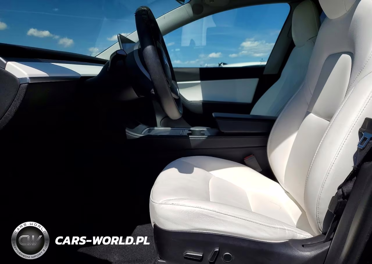 2021 Tesla Model Y VIN:5YJYGDEE6MF144802 - 7