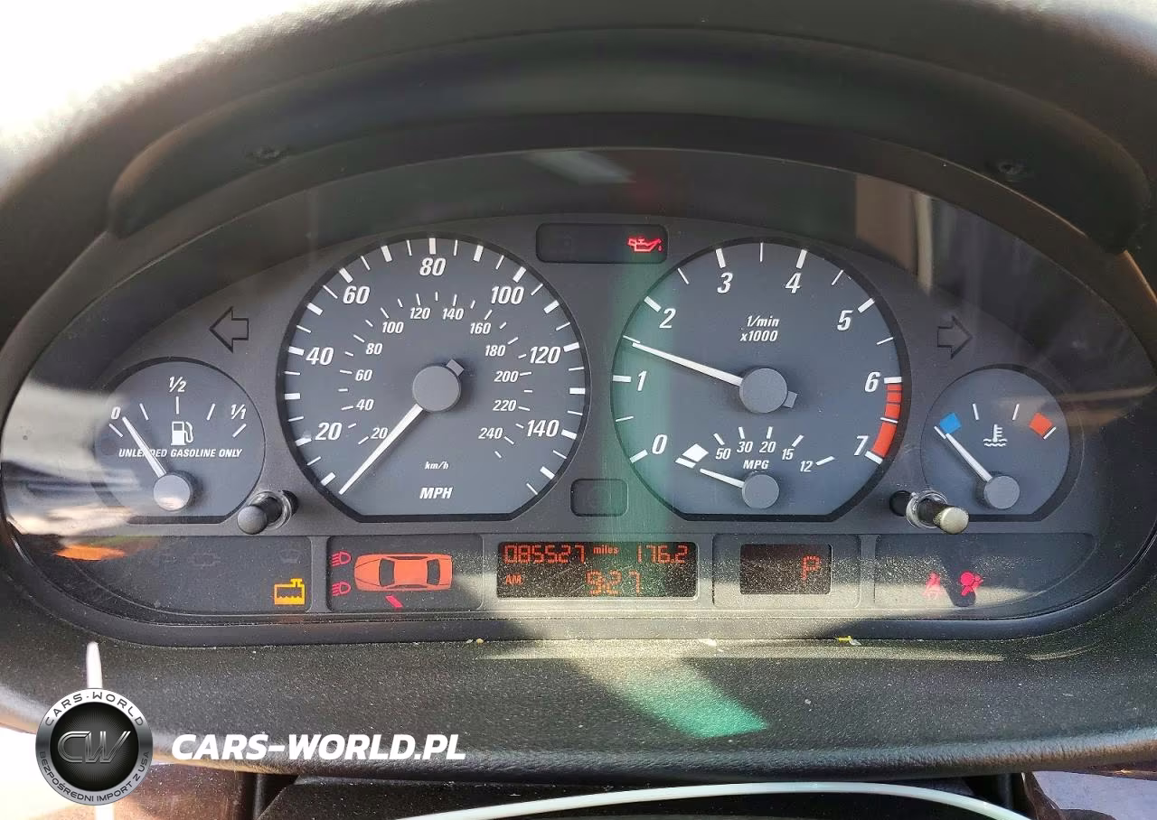 2000 BMW 323 Ci VIN:WBABR3344YEB39089 - 9