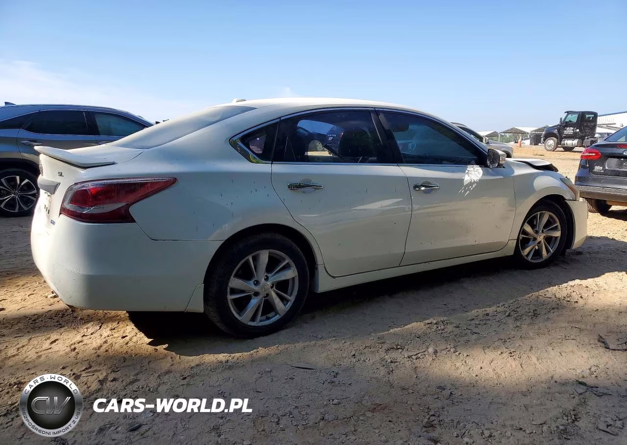 2013 Nissan Altima 2.5 VIN:1N4AL3AP7DN528917 - 3