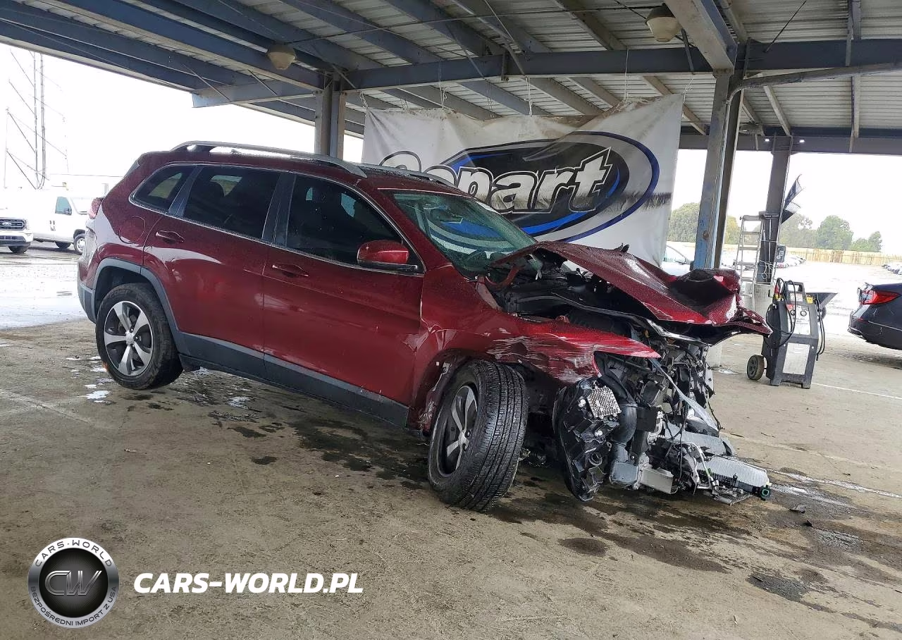 2019 Jeep Cherokee Limited VIN:1C4PJMDNXKD165882 - 4