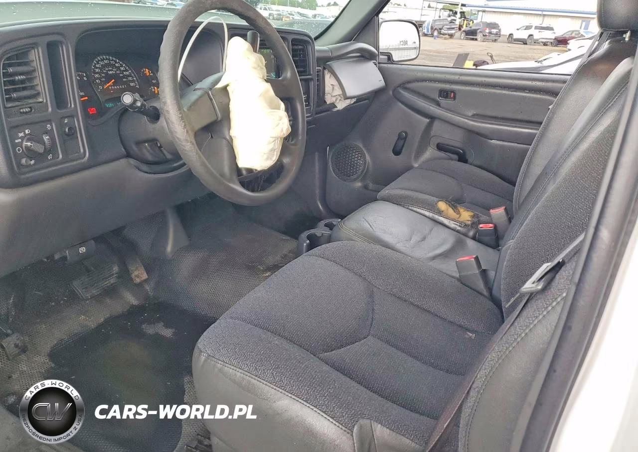 2007 Chevrolet Silverado C2500 Heavy Duty VIN:1GCHC24UX7E127886 - 8