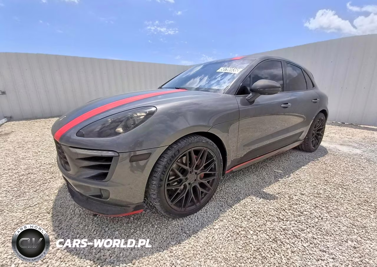 2015 Porsche Macan S