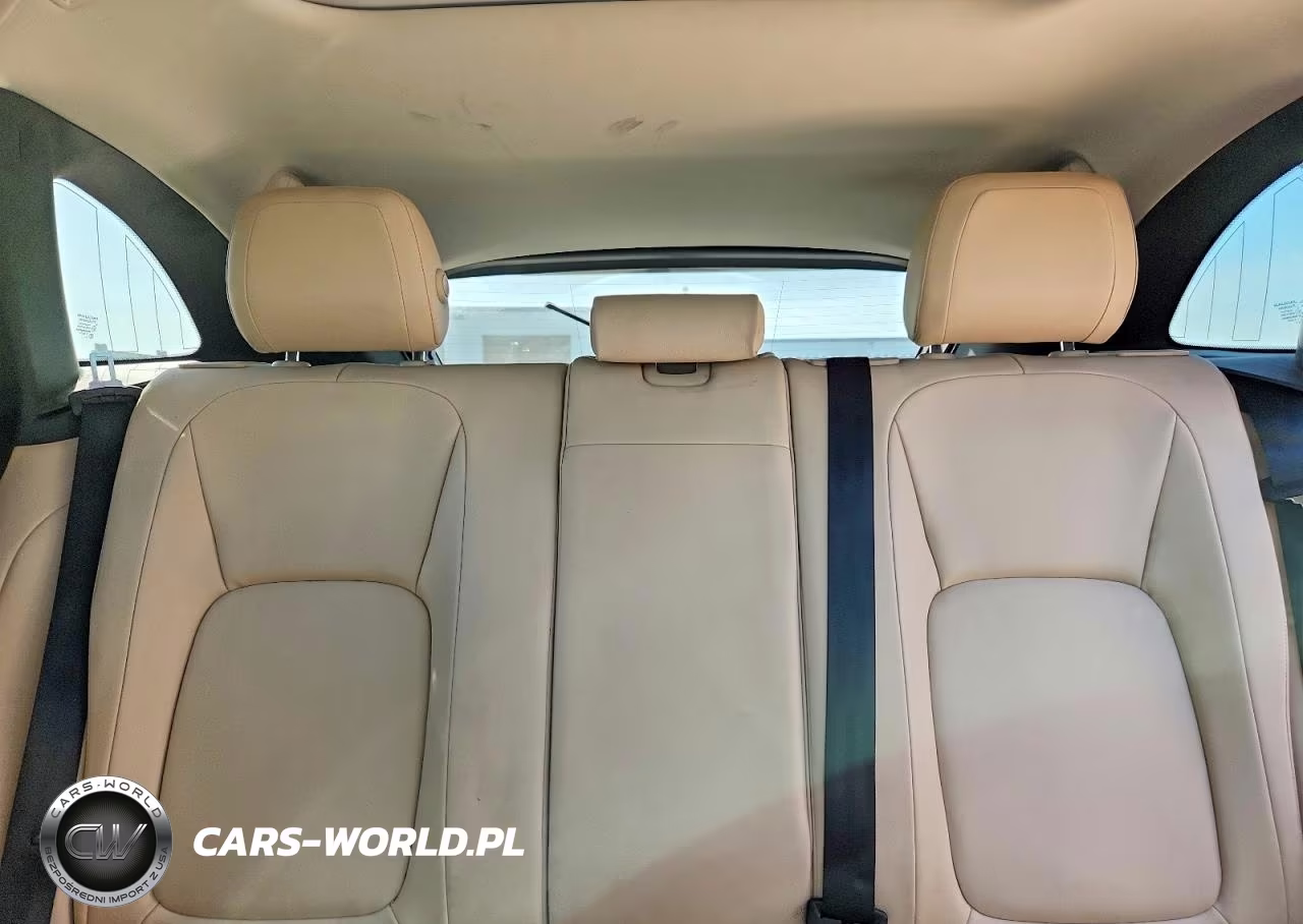 2017 Jaguar F-Pace Premium VIN:SADCJ2BV0HA047229 - 10