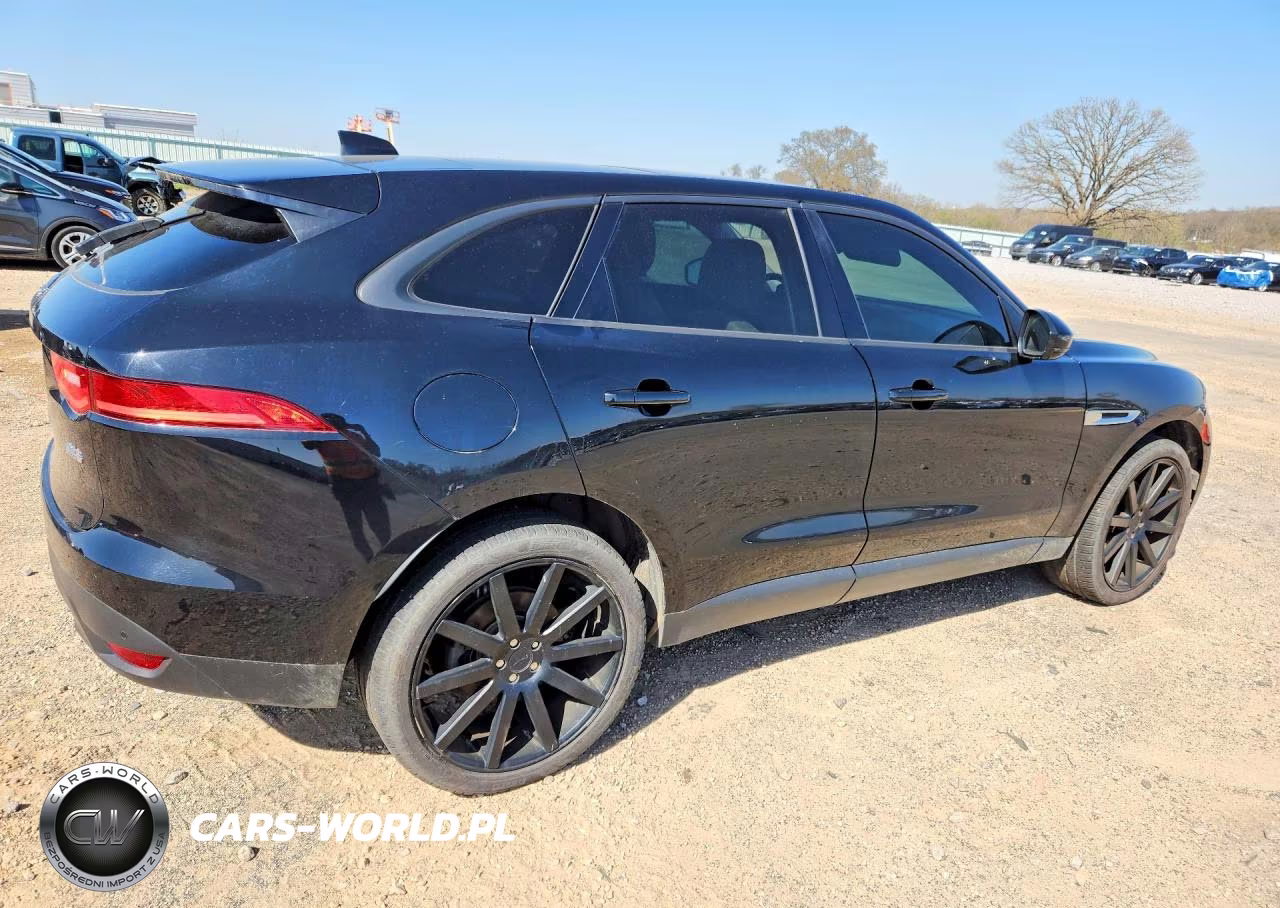 2017 Jaguar F-Pace Premium VIN:SADCJ2BV0HA047229 - 3