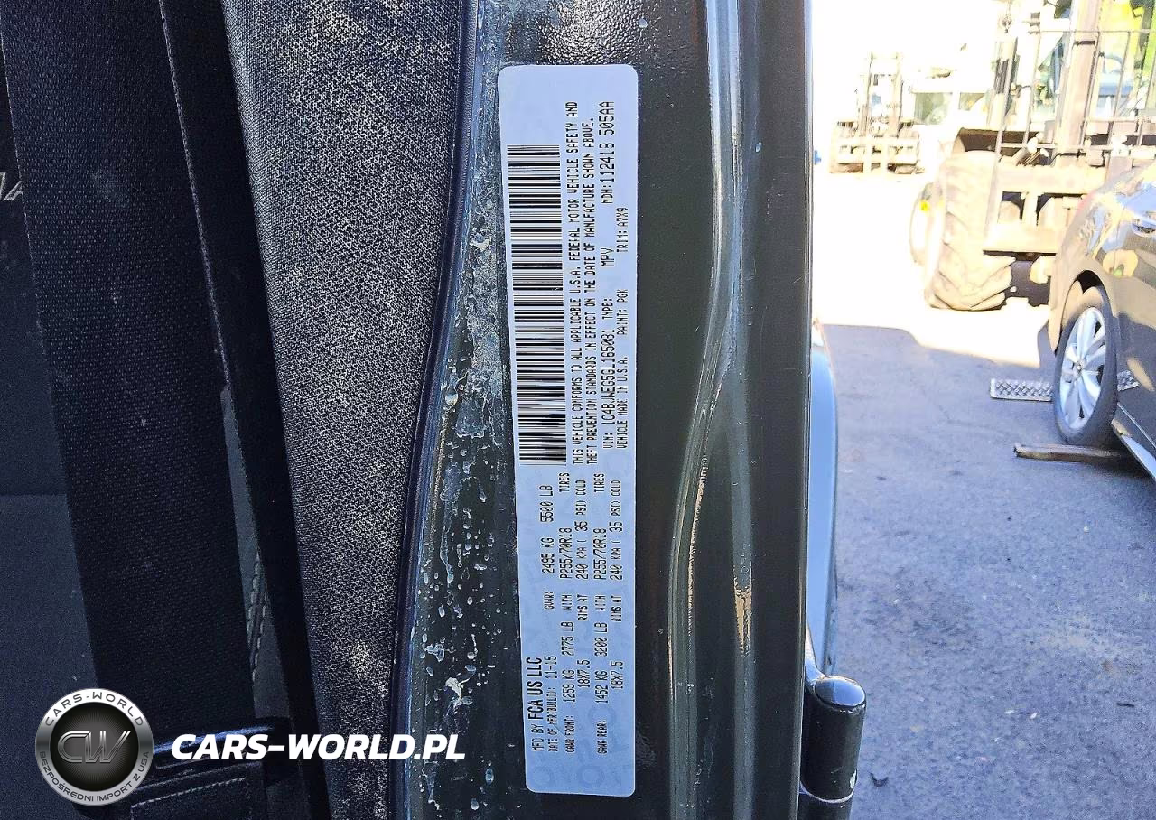 2016 Jeep Wrangler Unlimited Sahara VIN:1C4BJWEG5GL165081 - 13