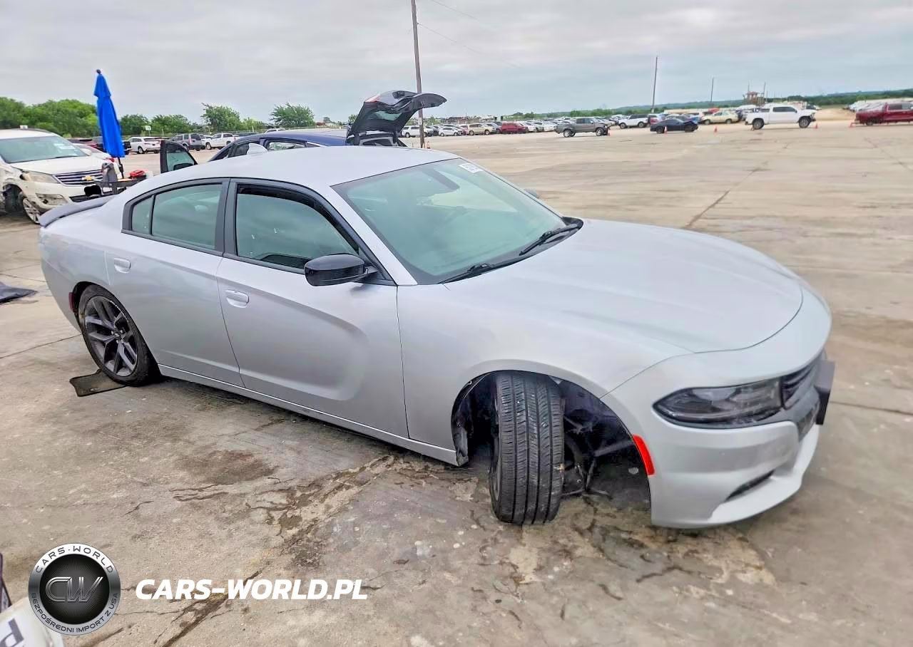 2021 Dodge Charger Sxt VIN:2C3CDXBG9MH576972 - 4