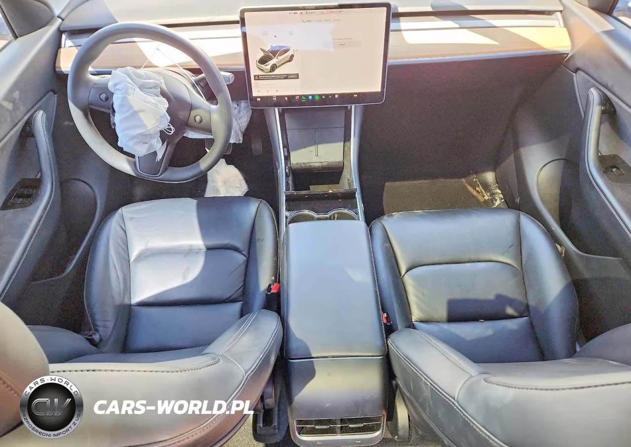 2020 Tesla Model Y VIN:5YJYGDEE2LF041889 - 8