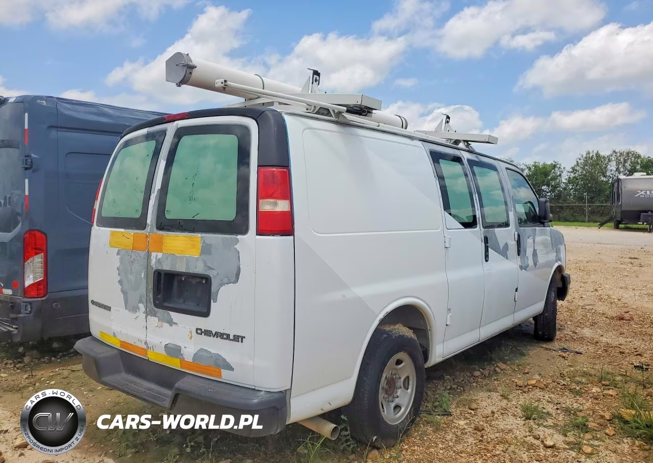 2006 Chevrolet Express G2500 VIN:1GCGG25V861180437 - 3