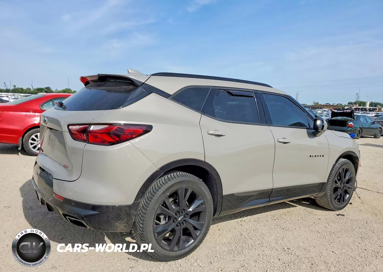 2021 Chevrolet Blazer Rs VIN:3GNKBKRS2MS529846 - 3
