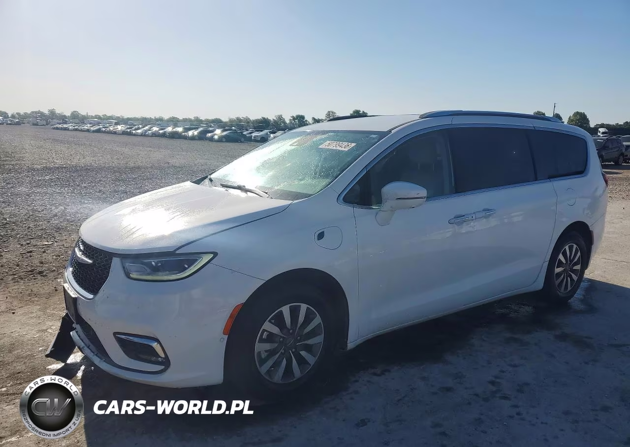 2021 Chrysler Pacifica Hybrid Touring L