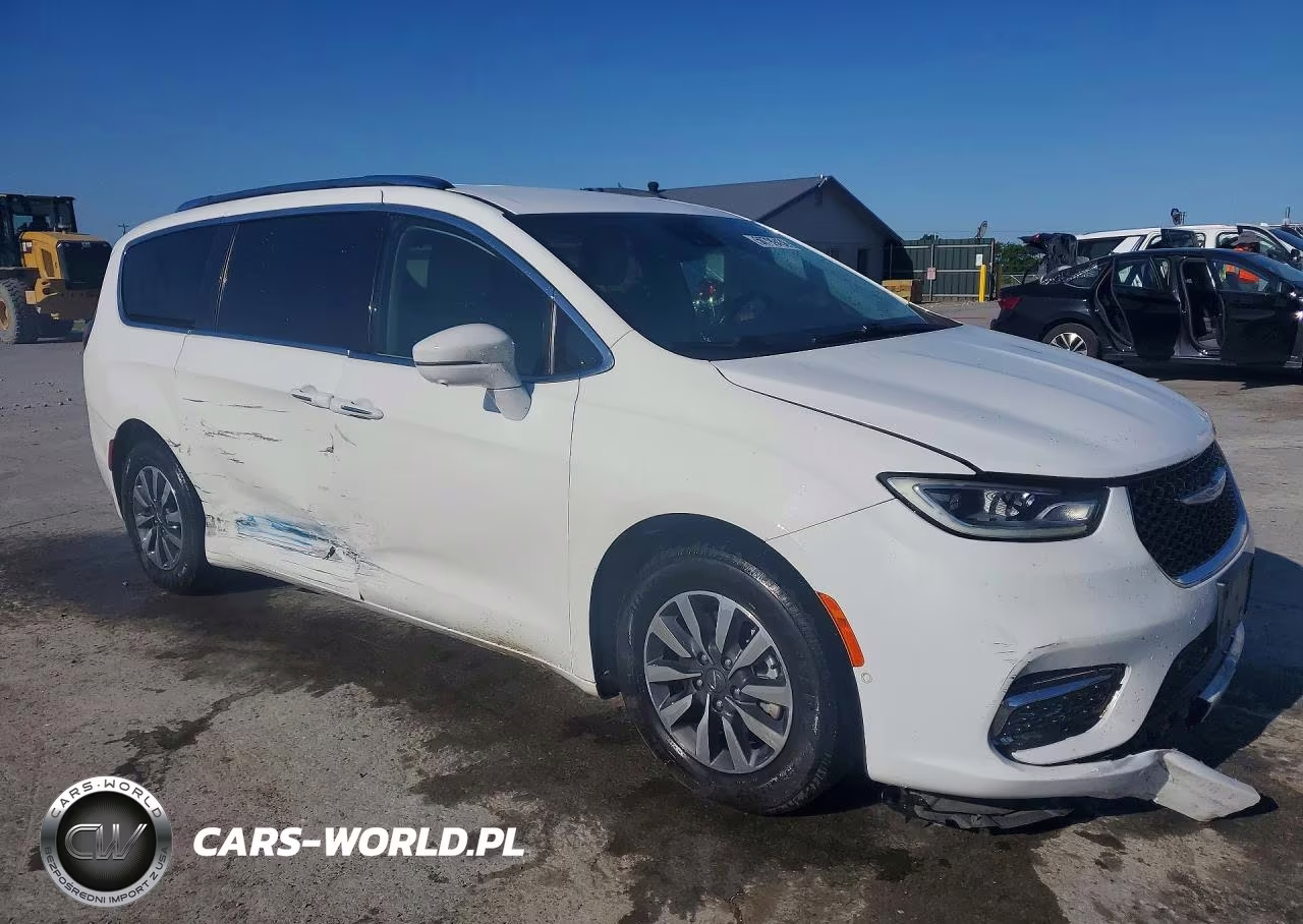 2021 Chrysler Pacifica Hybrid Touring L VIN:2C4RC1L78MR597021 - 4