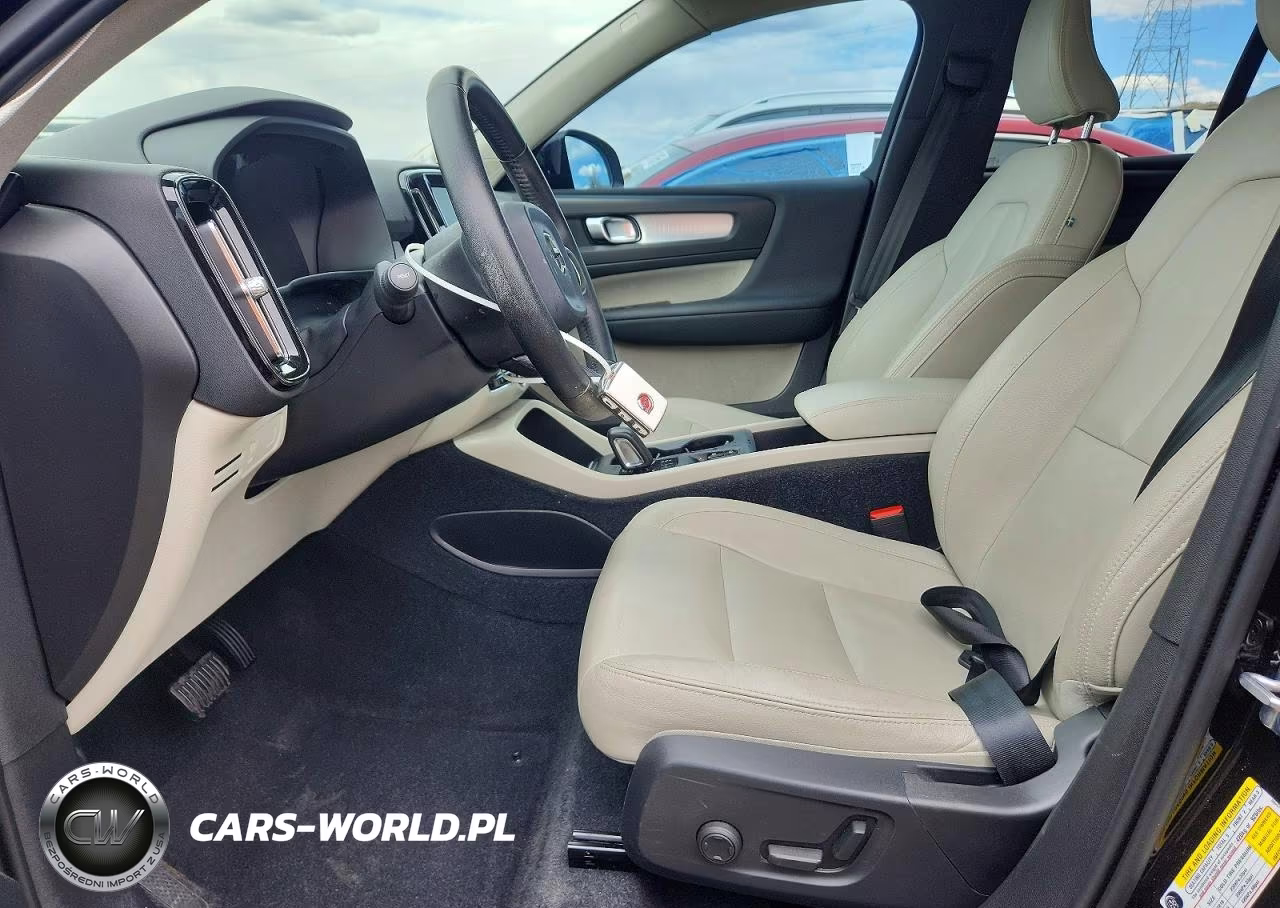 2020 Volvo Xc40 T5 Momentum VIN:YV4162UK2L2292668 - 7