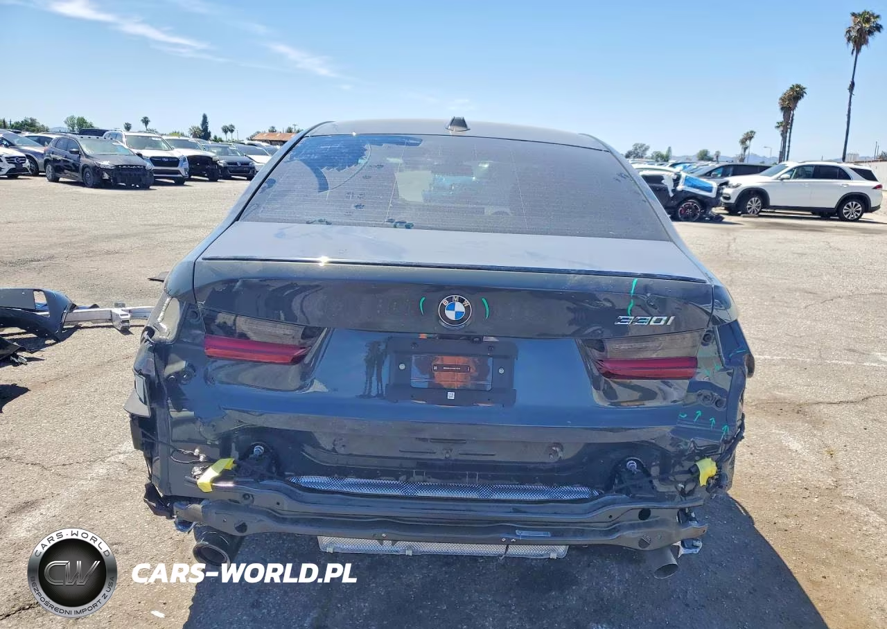 2025 BMW 330I VIN:3MW69CW02S8F31618 - 6