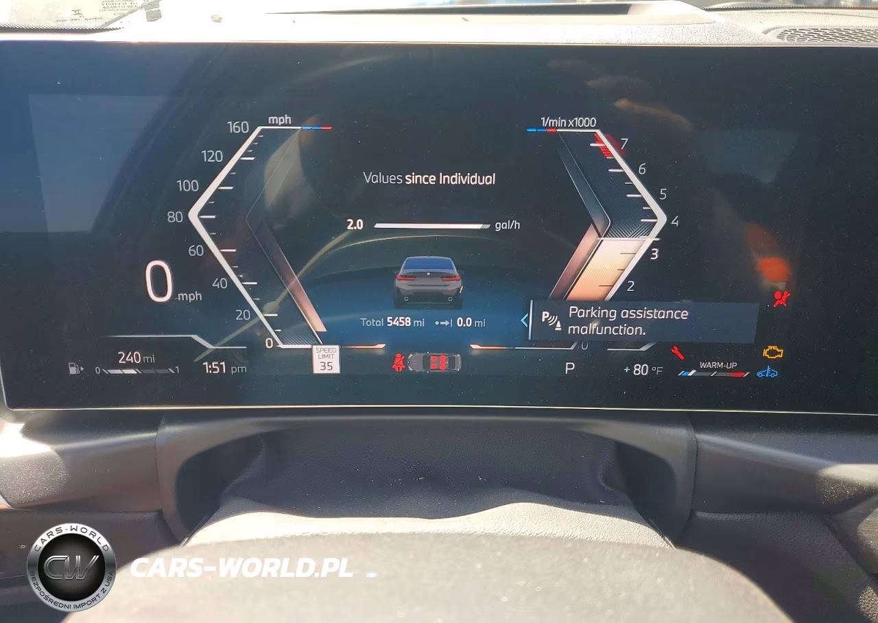 2025 BMW 330I VIN:3MW69CW02S8F31618 - 9