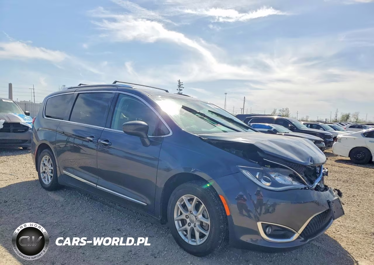 2020 Chrysler Pacifica Touring L VIN:2C4RC1BG6LR280368 - 4