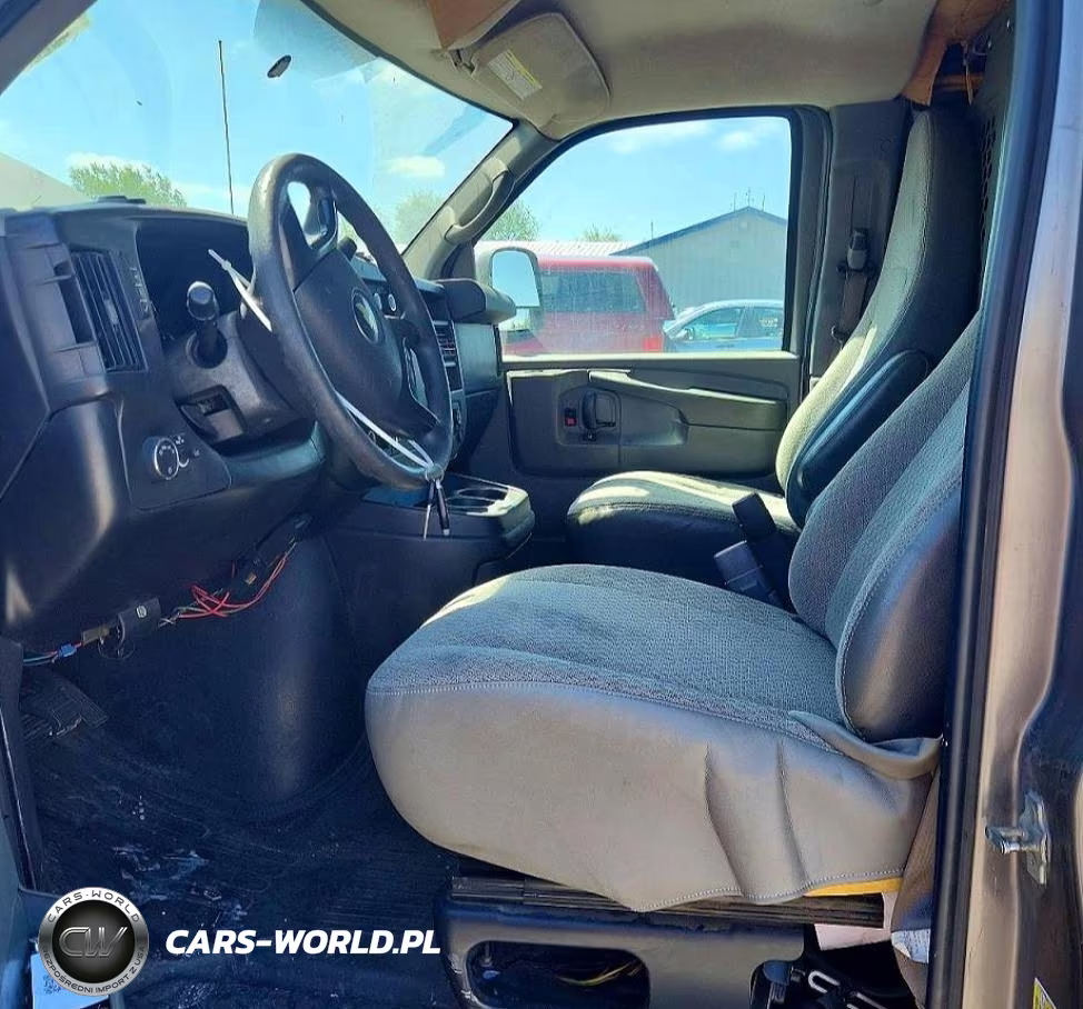 2010 Chevrolet Express G2500 VIN:1GCZGFBAXA1178554 - 7