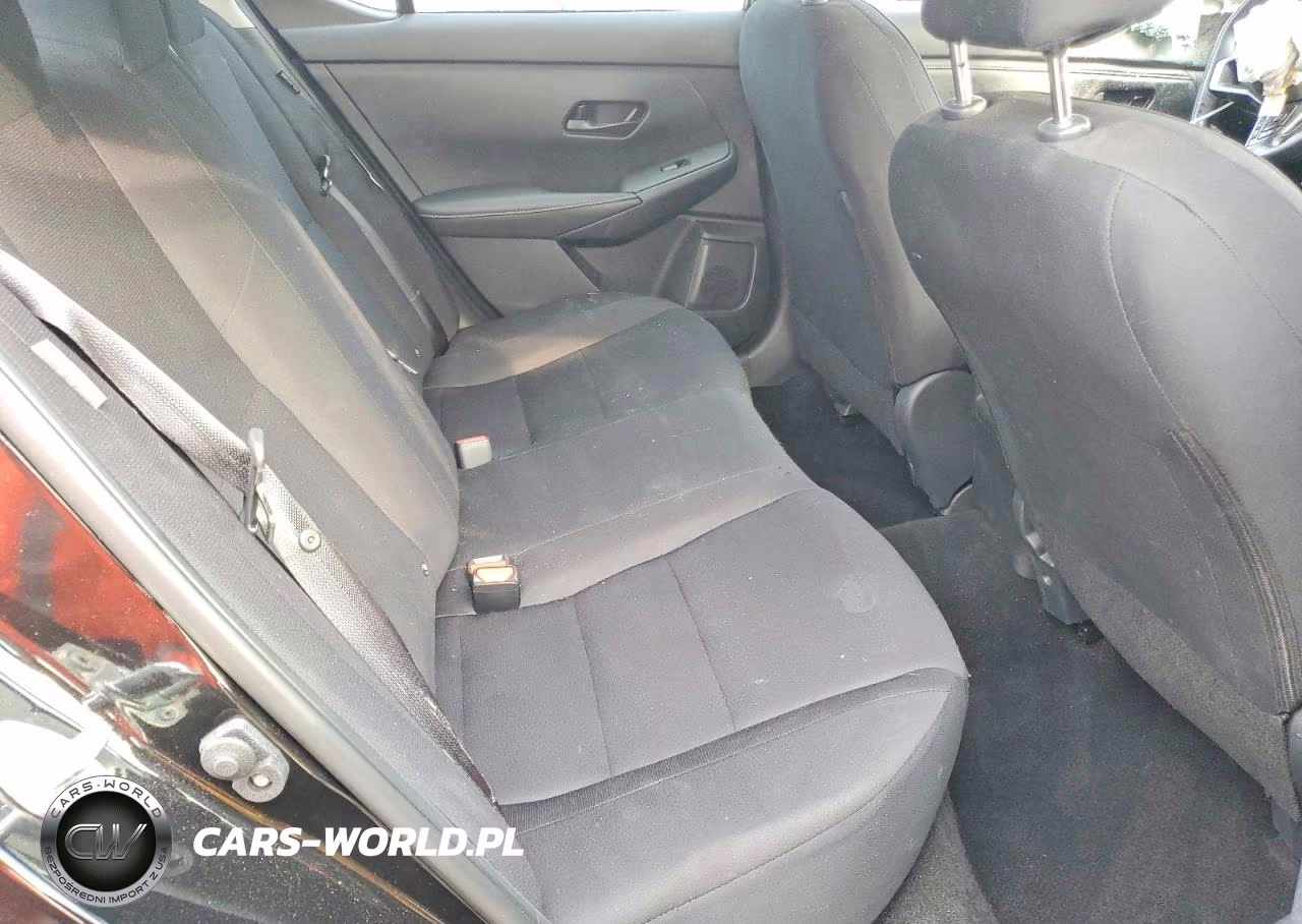 2025 Nissan Sentra S VIN:3N1AB8BV6SY365686 - 10
