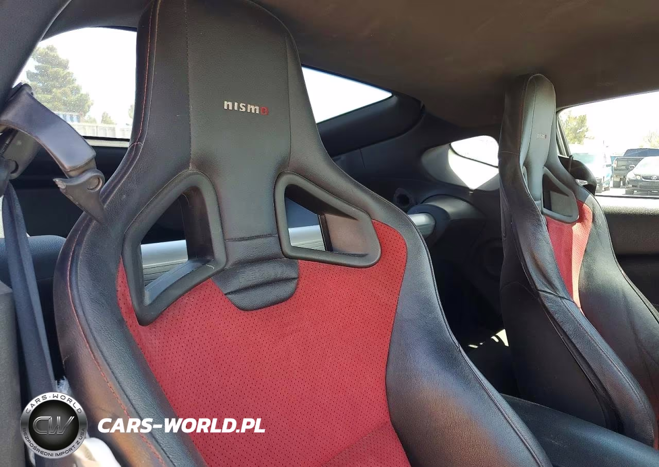 2015 Nissan 370Z Nismo Tech VIN:JN1AZ4EH4FM443692 - 10
