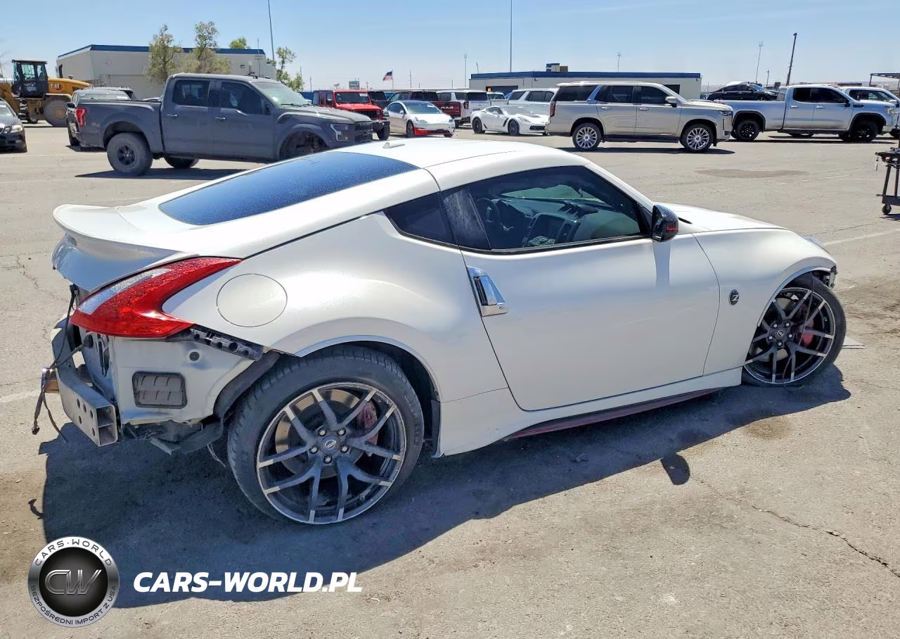 2015 Nissan 370Z Nismo Tech VIN:JN1AZ4EH4FM443692 - 3
