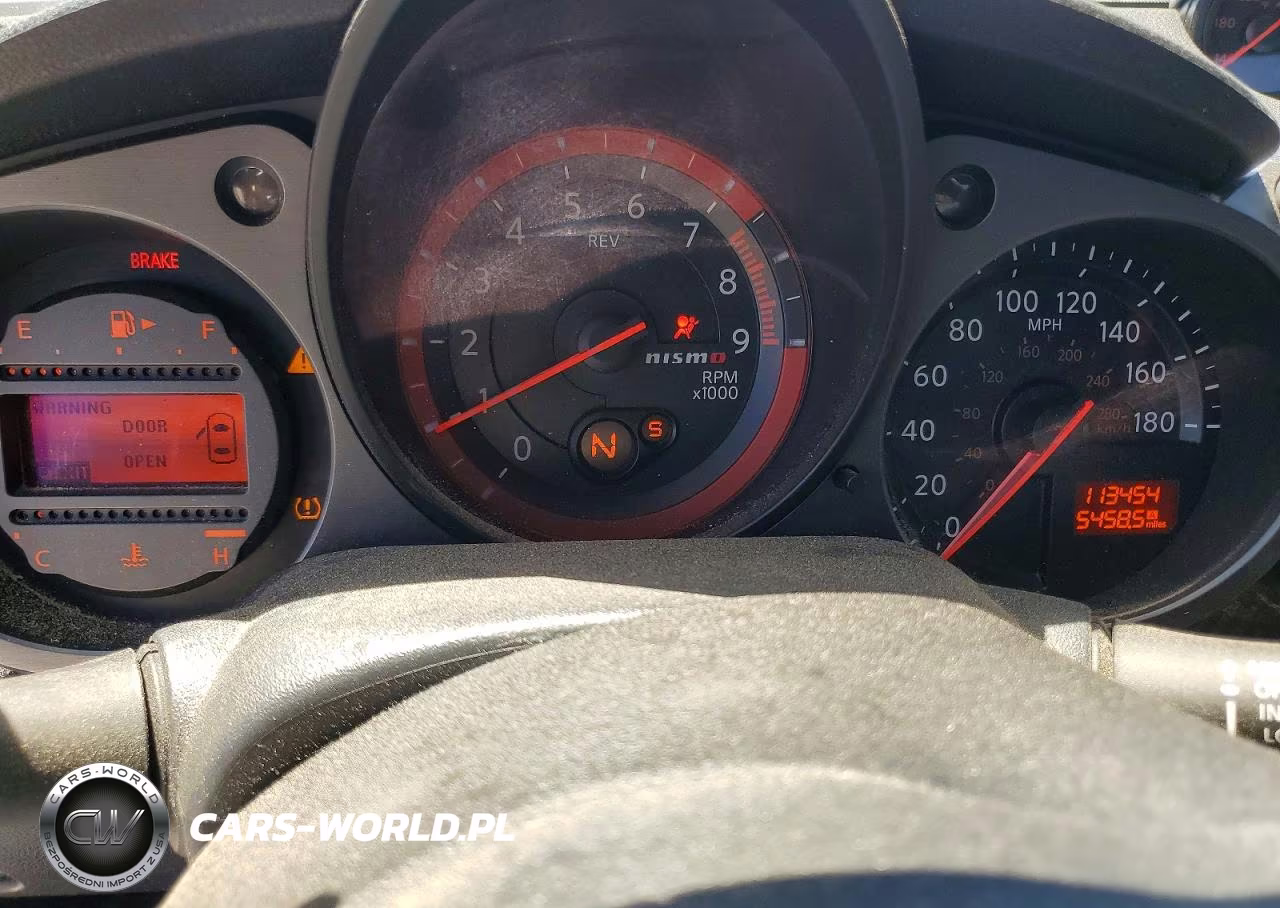 2015 Nissan 370Z Nismo Tech VIN:JN1AZ4EH4FM443692 - 9