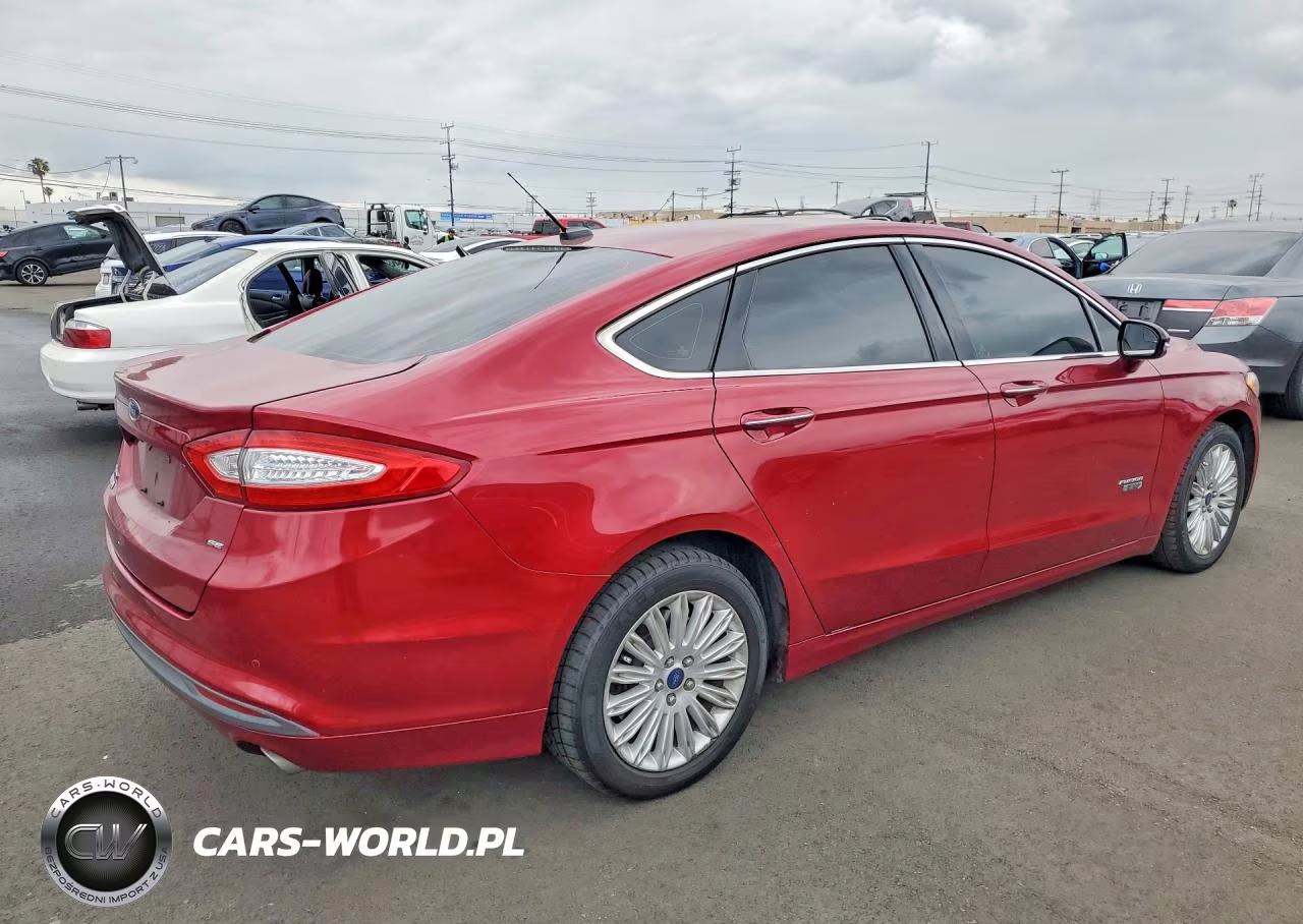 2016 Ford Fusion Se Phev VIN:3FA6P0PU7GR320673 - 3